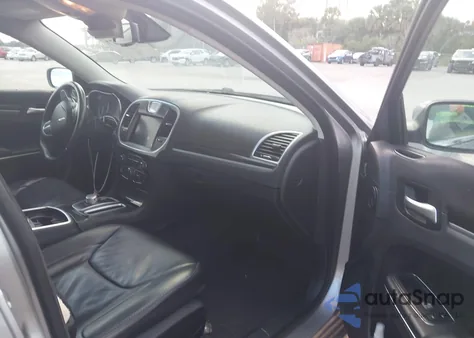 2017 Chrysler 300 Limited from USA, damaged, VIN 2C3CCAAGXHH588099